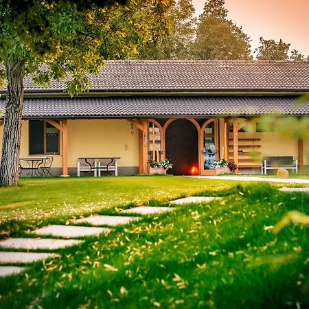 Atman Glamping Yurta אוהל מפואר